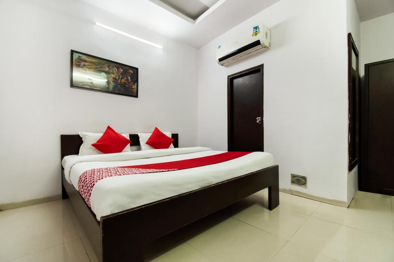 Oyo 43484 Hotel Real Residency Dzsódhpur Kültér fotó